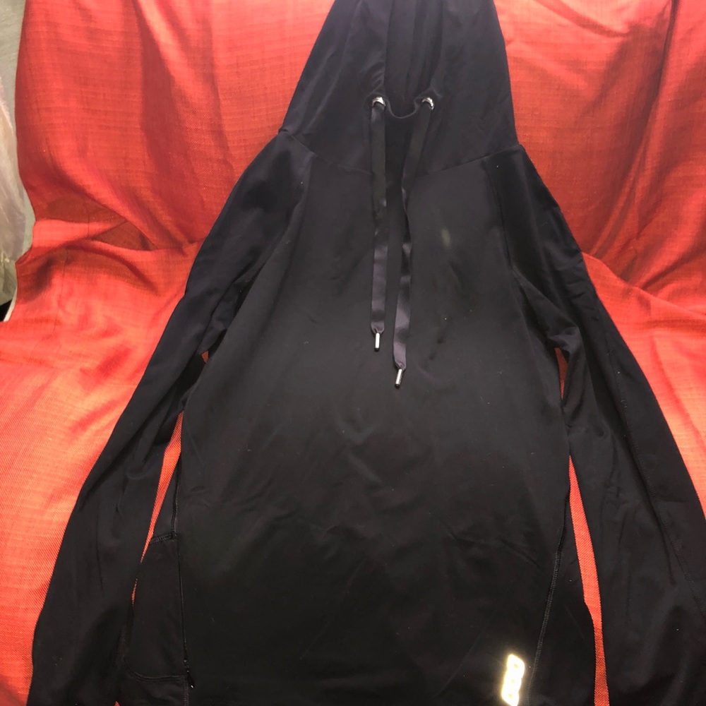 Lorna Jane pullover hoodie.